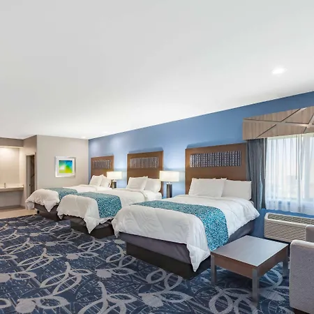 Hotel Baymont By Wyndham Houston Hobby Airport